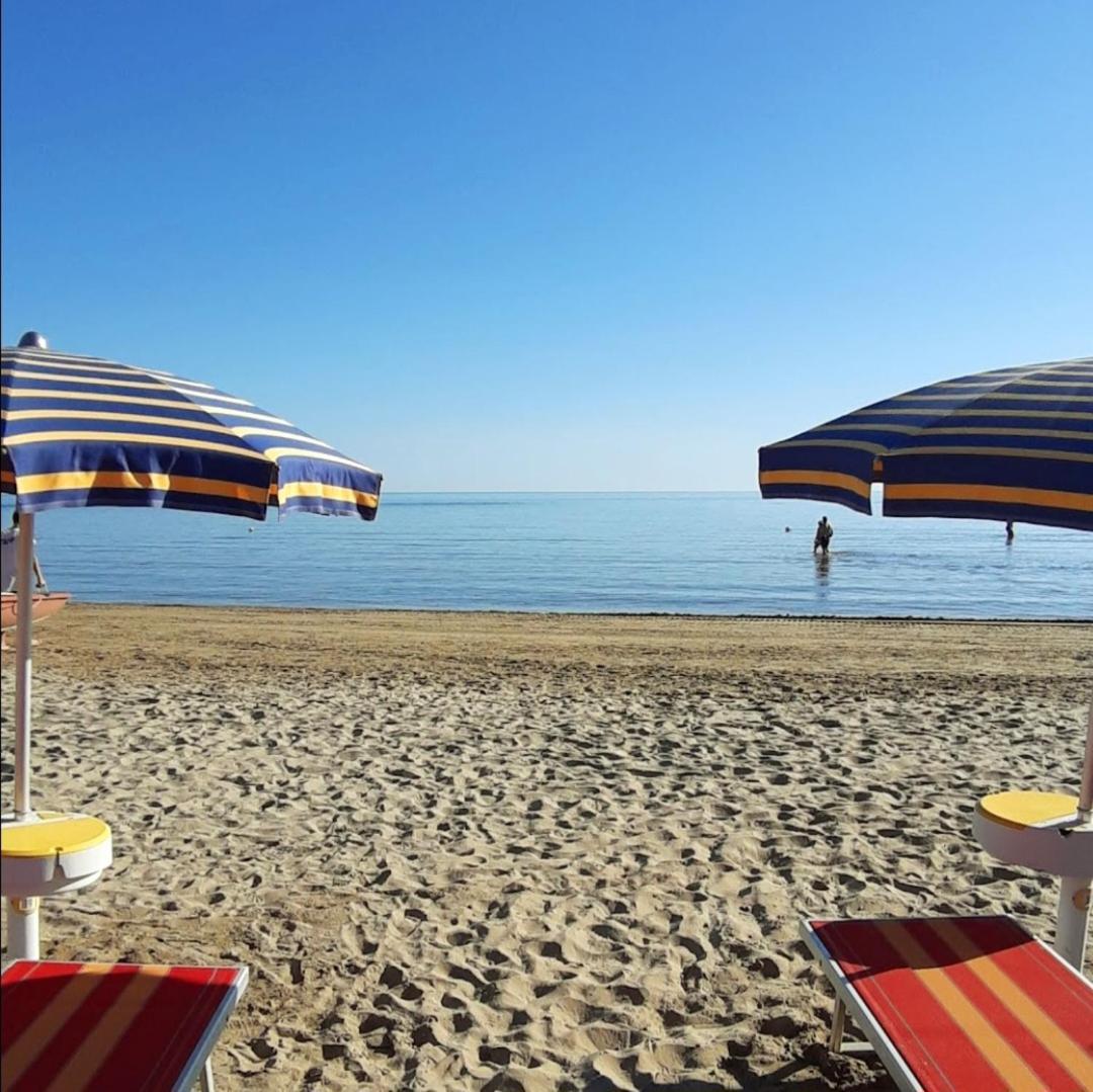 Hotel Garden B&B Marotta Dış mekan fotoğraf
