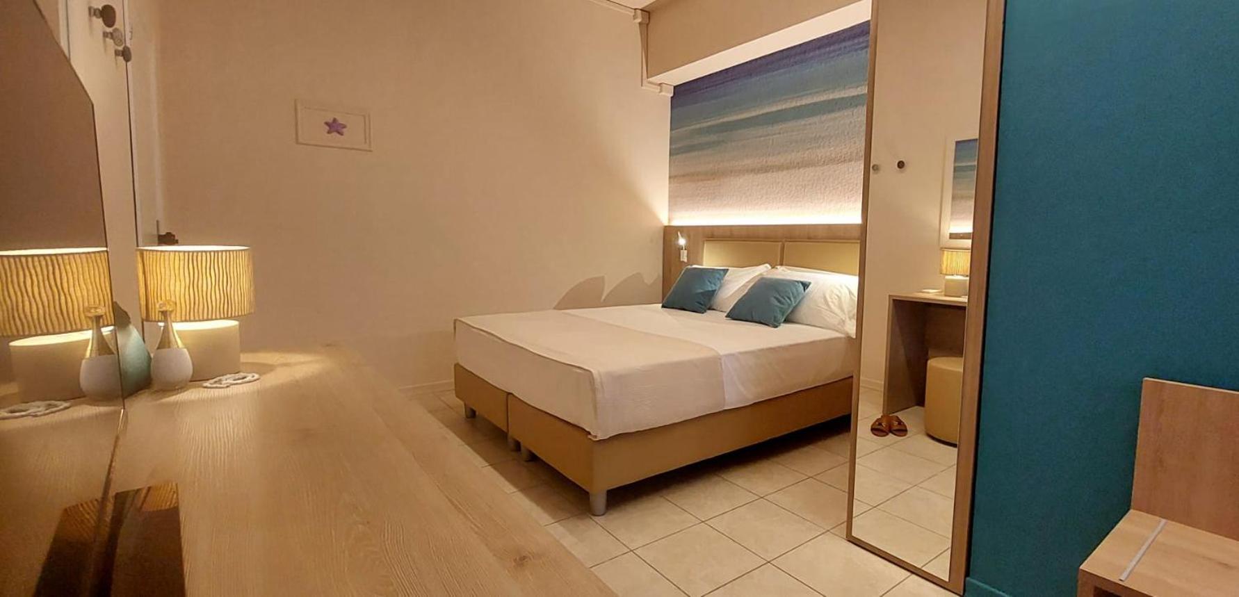 Hotel Garden B&B Marotta Dış mekan fotoğraf