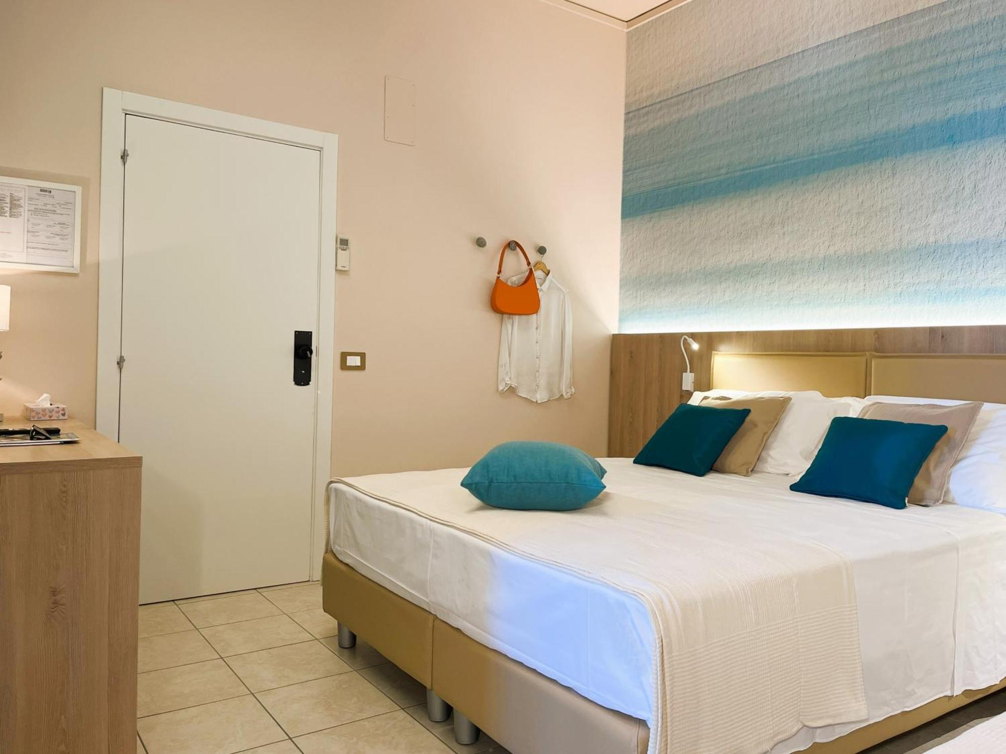 Hotel Garden B&B Marotta Dış mekan fotoğraf